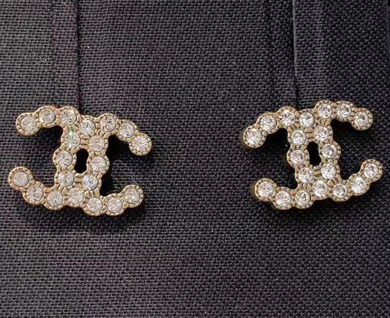 XNE-CN838140 Double C earrings
