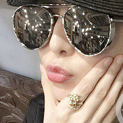 XB-820886-0001 light gold leaf twist arm ring