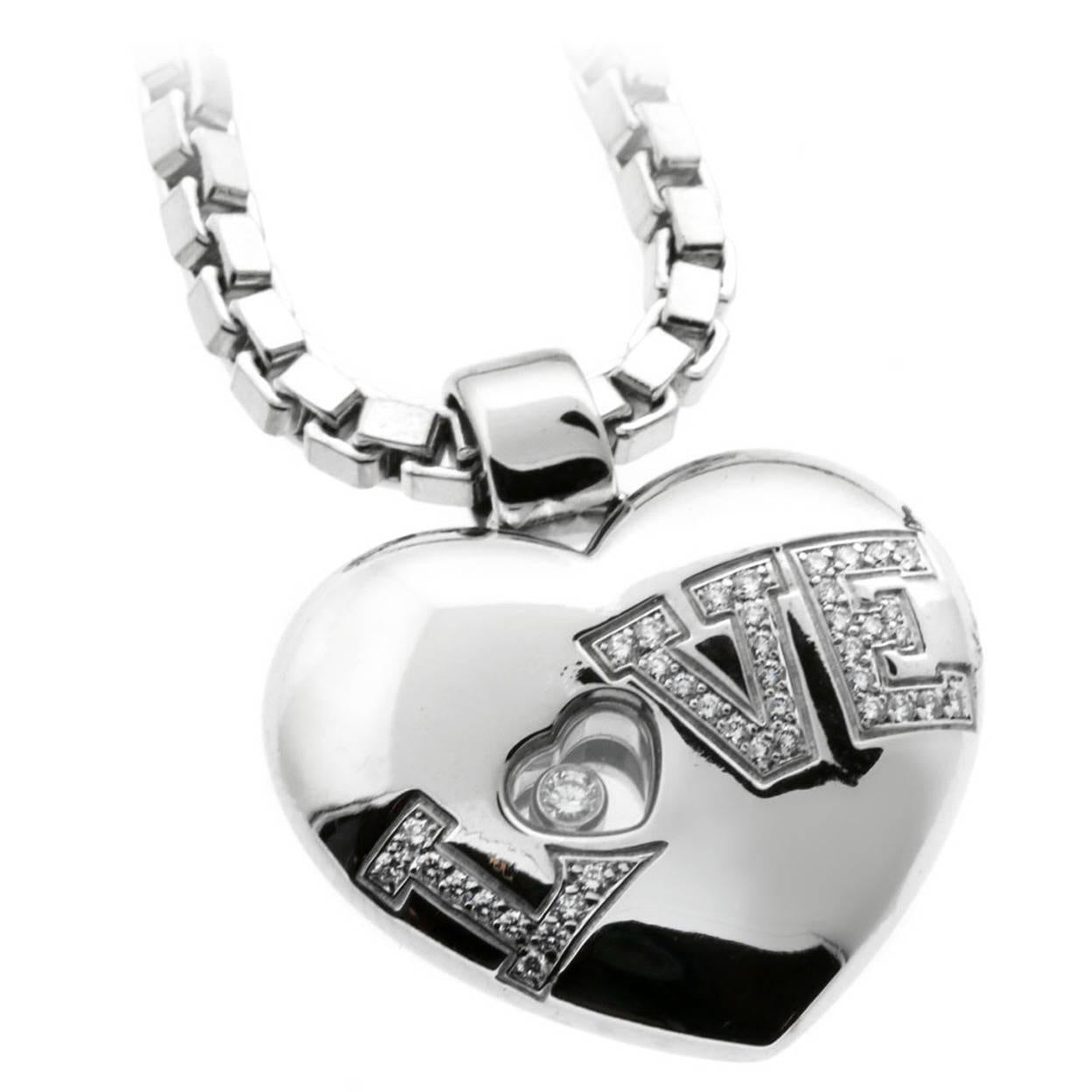 XB-XL131405-LOVE heart-shaped pendant