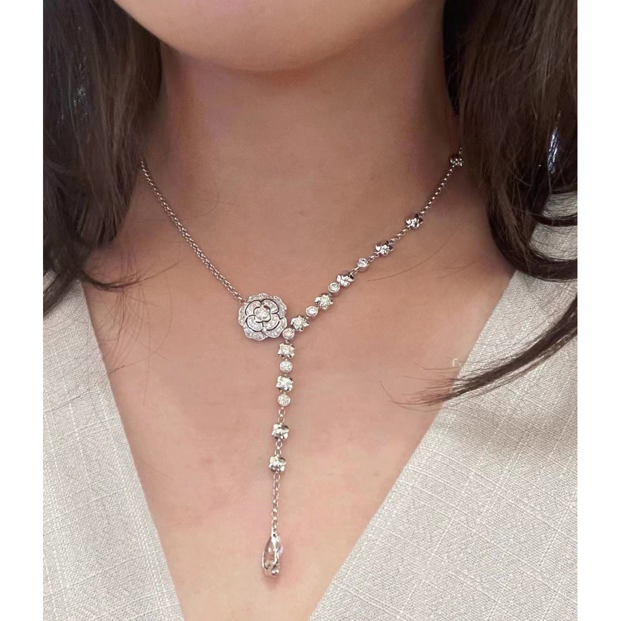 XNE-J12058波身茶花波面花项链