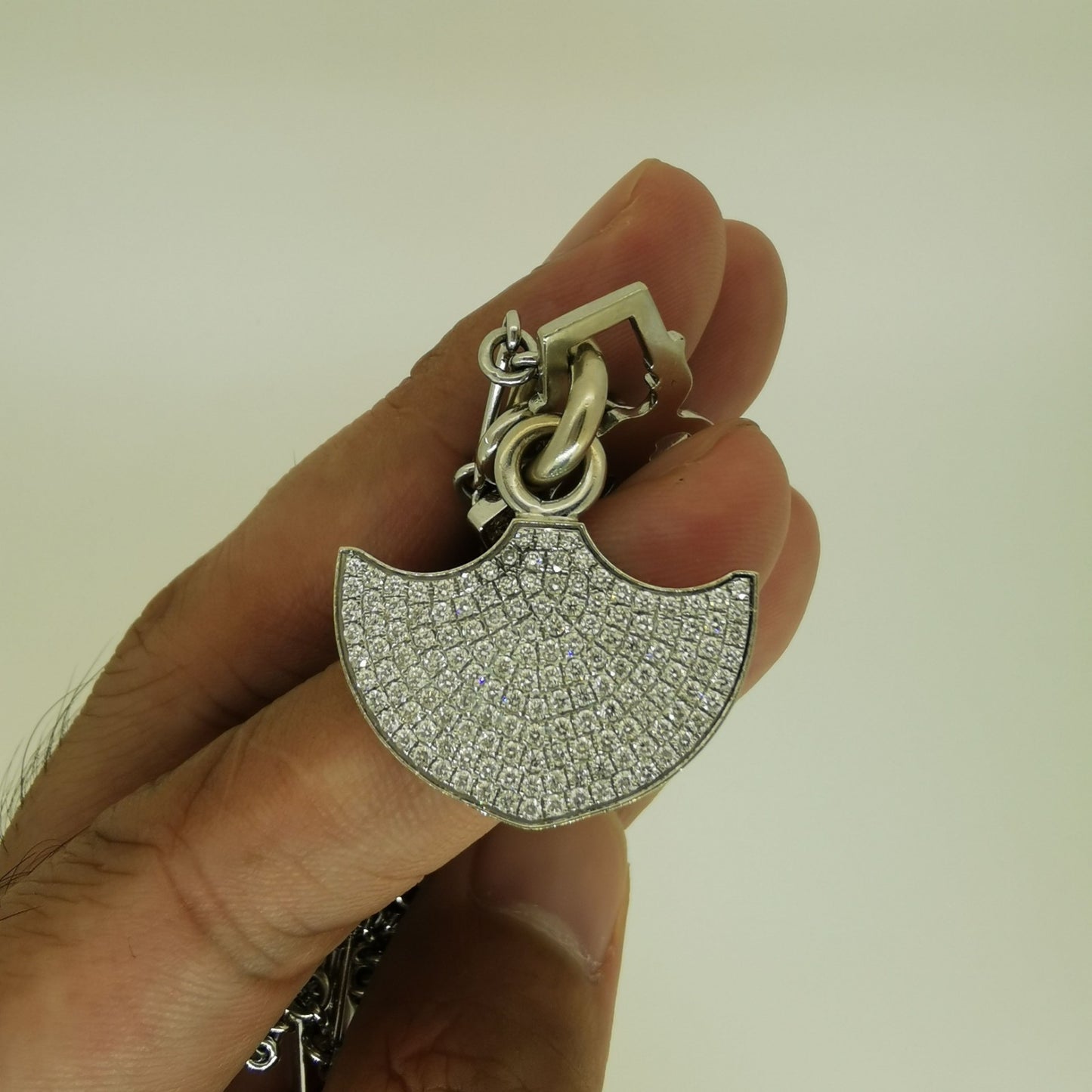 KLX-XL18370807 full diamond cross heart sword three-piece pendant set customer version