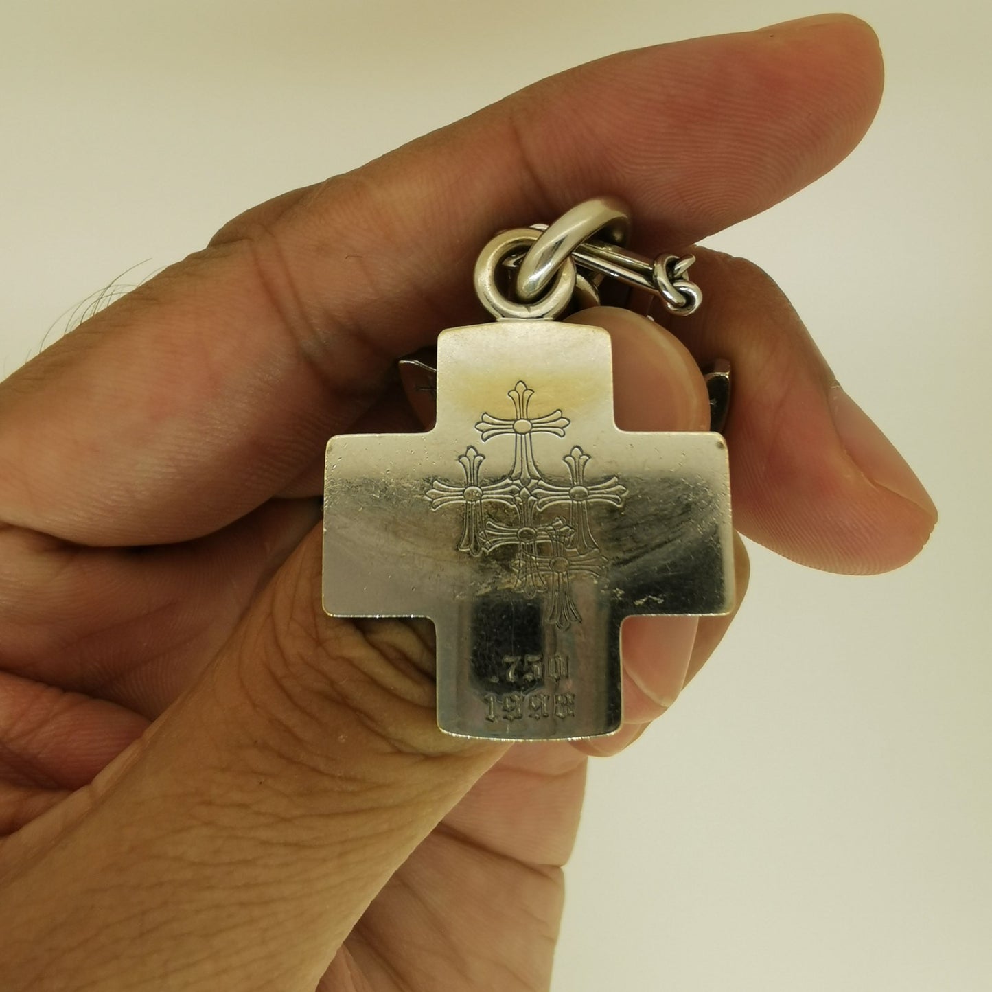 KLX-XL18370807 full diamond cross heart sword three-piece pendant set customer version