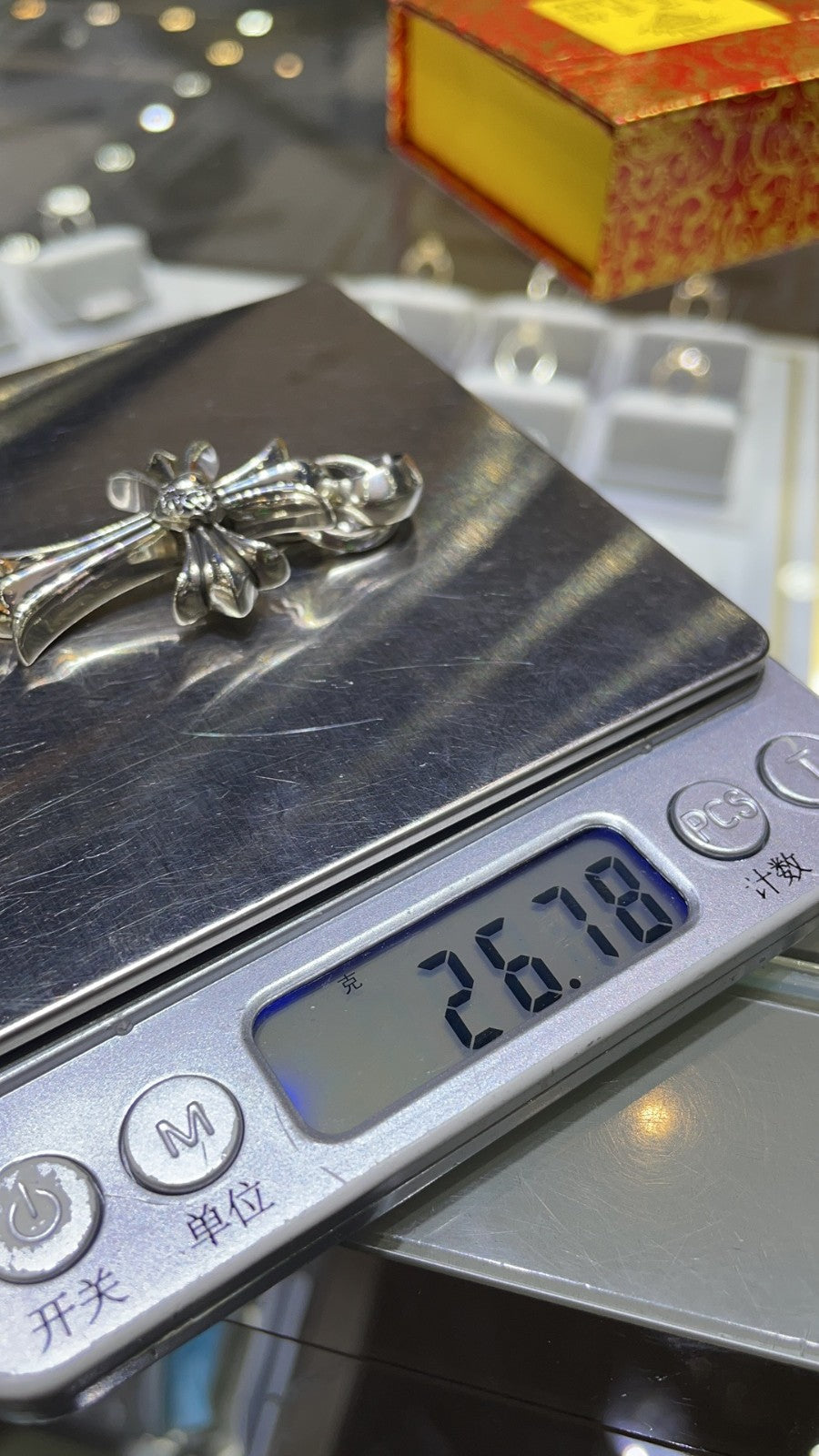 KLX-XL27456057 light gold love cross pendant