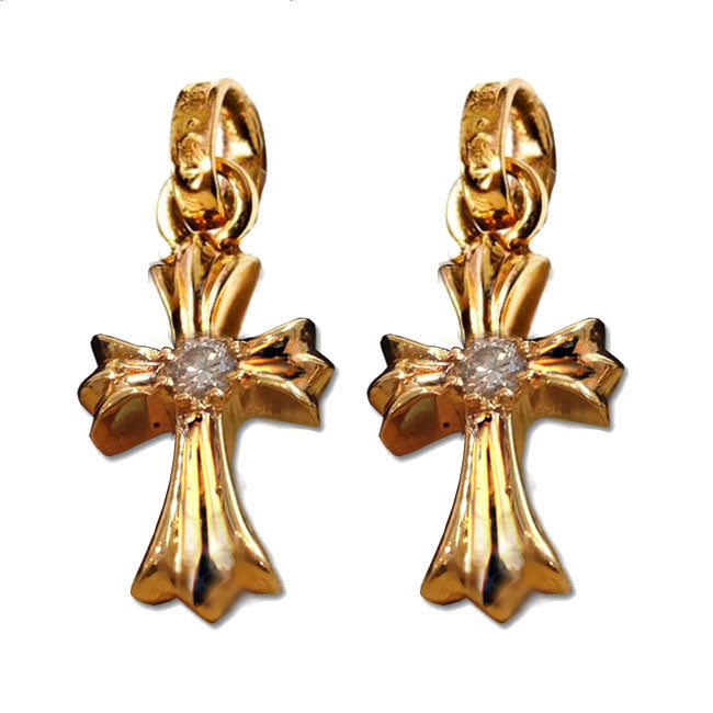 KLX-ES495380 passenger plate cross center diamond stud earrings