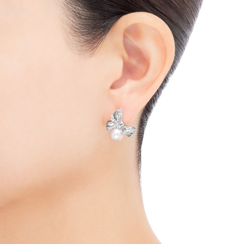 YMB-PE01699PU蝴蝶结耳钉(珍珠7.9mm)