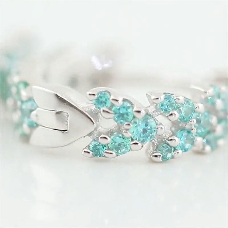 APM-7455013-V-shaped circle of dense stone earrings