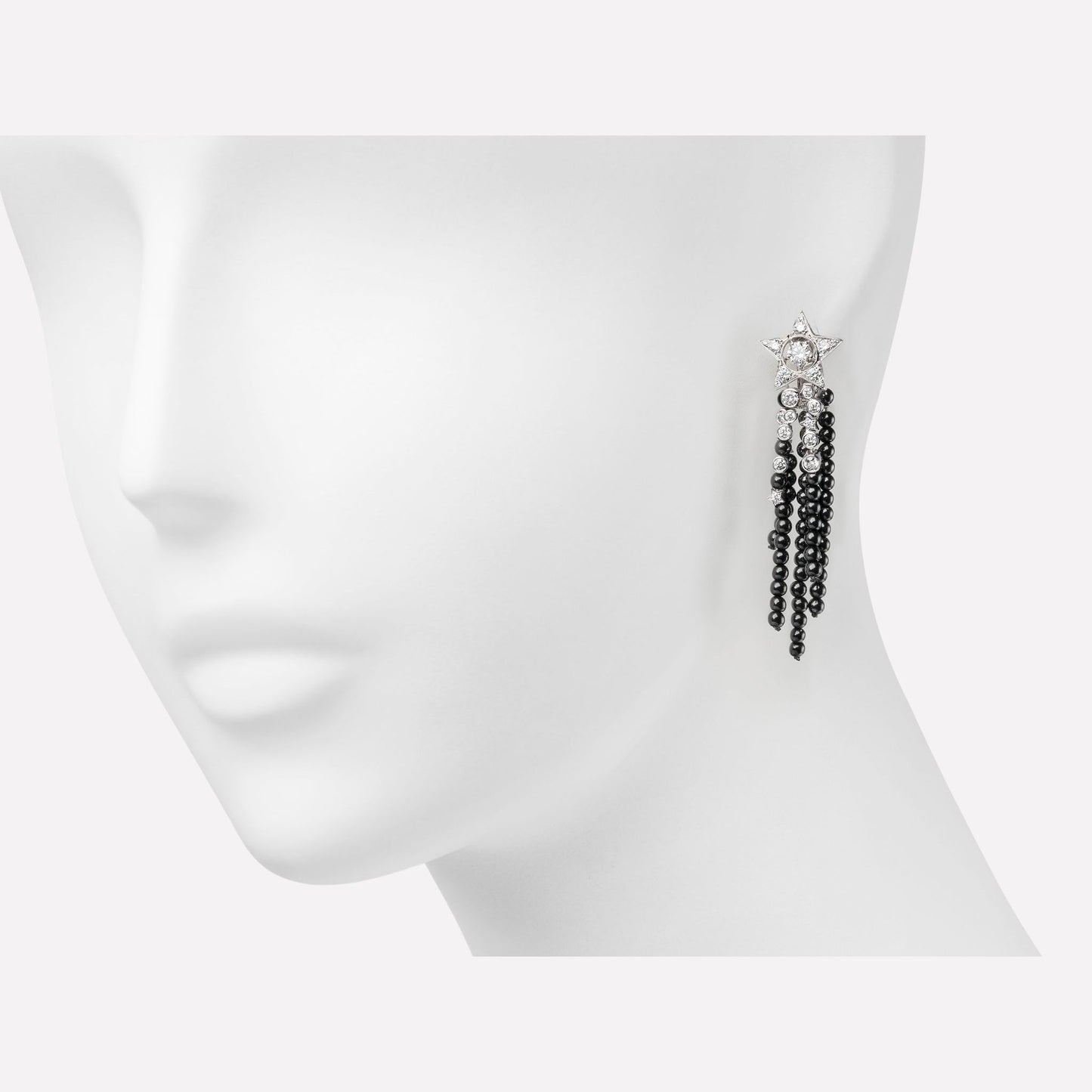 XNE-J10181 star black crystal ear clip