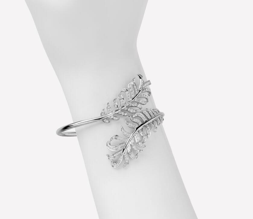 XNE-J4141 feather bracelet