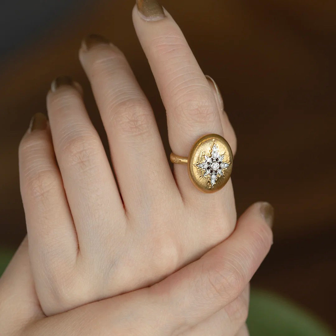 BQLT-JZ52422544 round body light gold surface plus flower egg-shaped ring