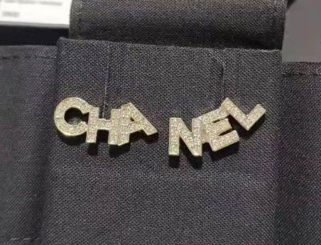 XNE-J20136字母CHANEL耳钉