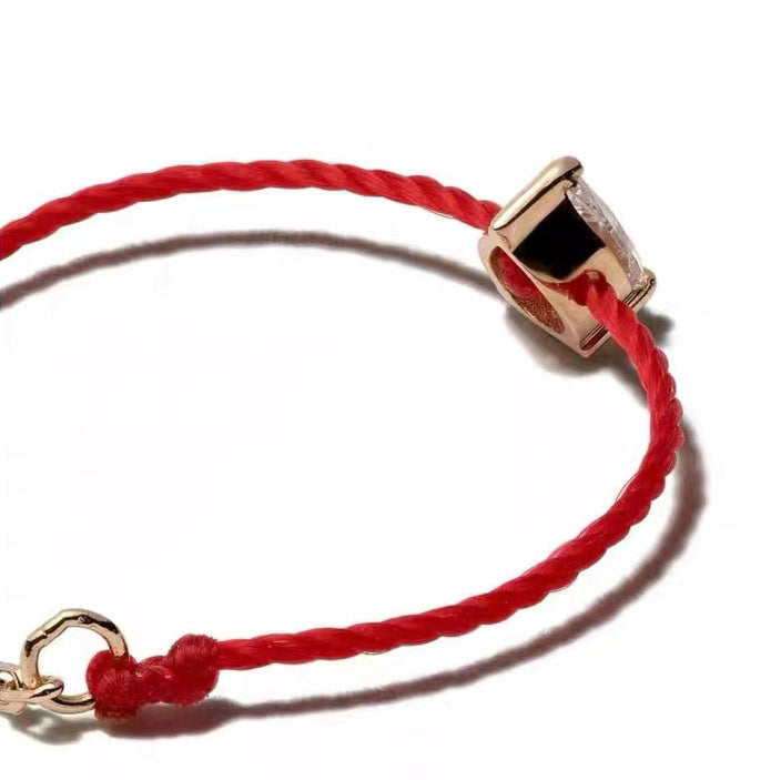 HS-2447908 red rope bracelet with water drops