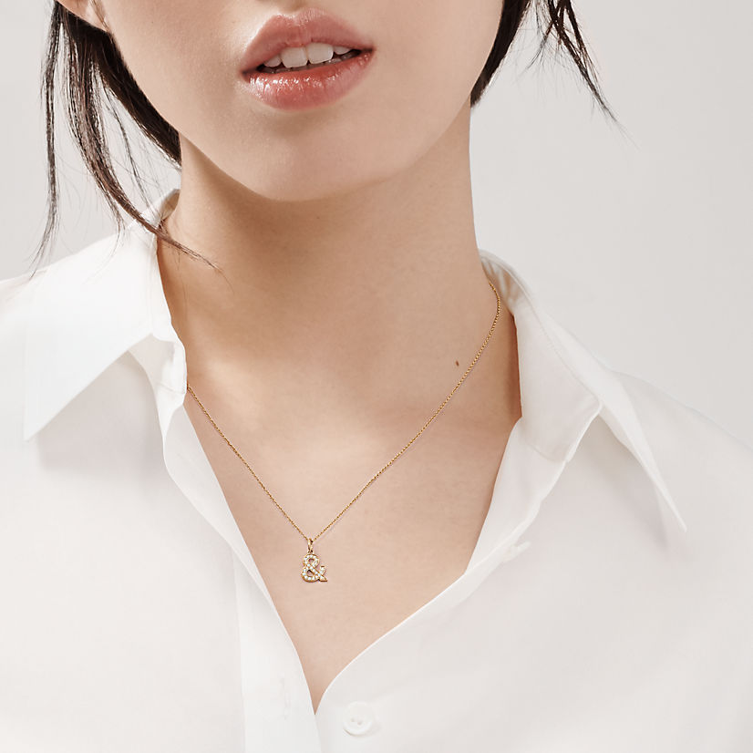 TIF284562338 pendant