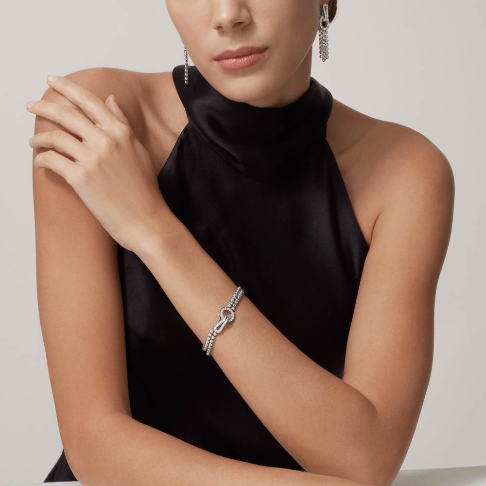 KDY-N6720217 shape clip bracelet (hand size 170MM)