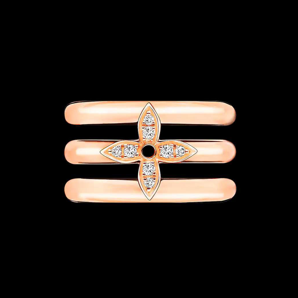 LV-Q06174 single plum blossom flying mark earrings