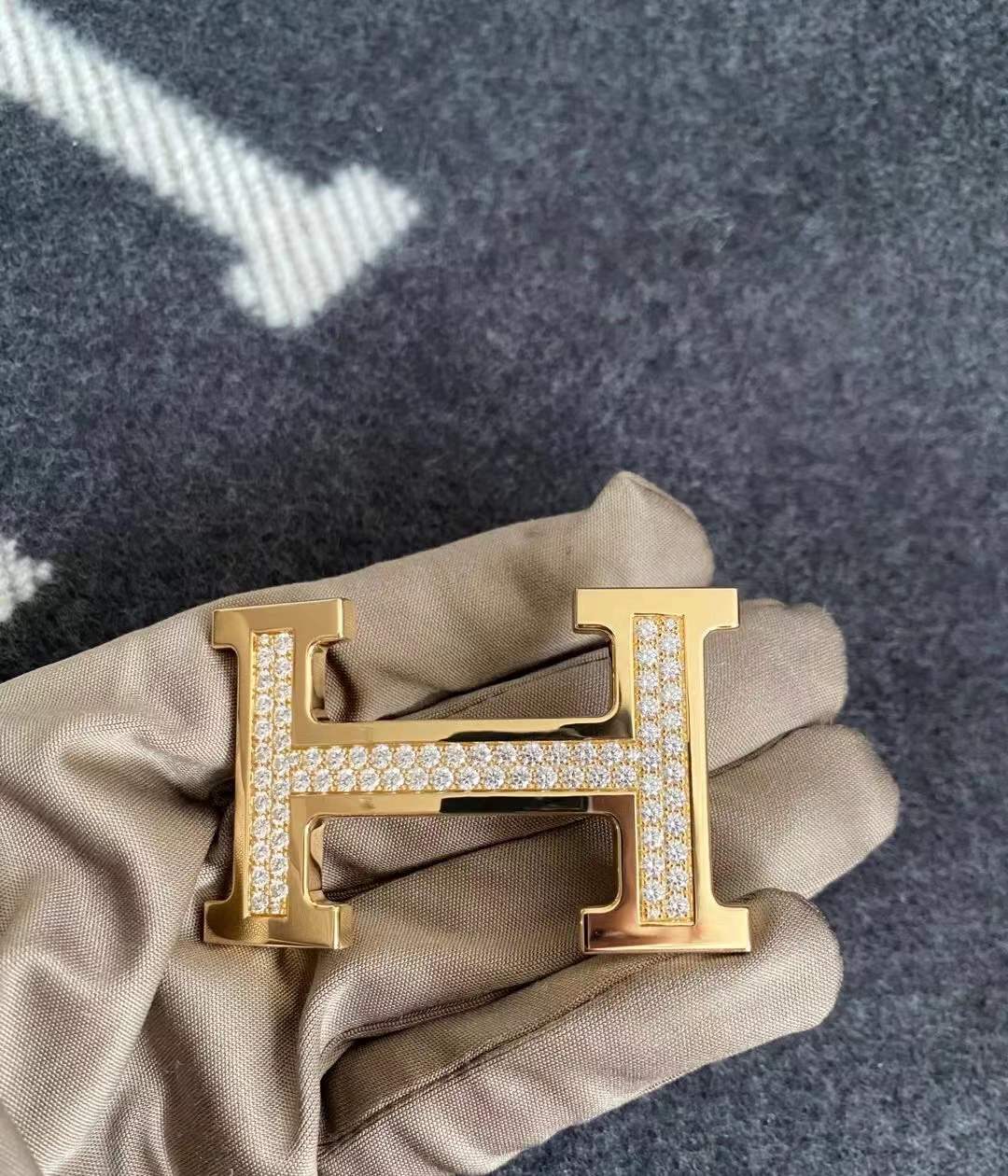 AiHshi-H173734T letter H belt buckle