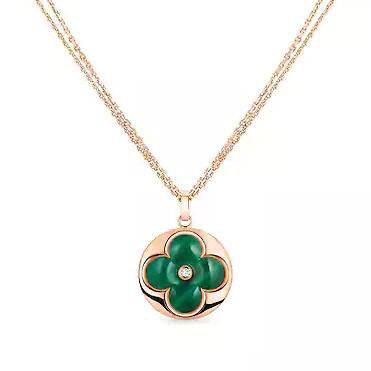 LV-Q93657 round plum agate pendant