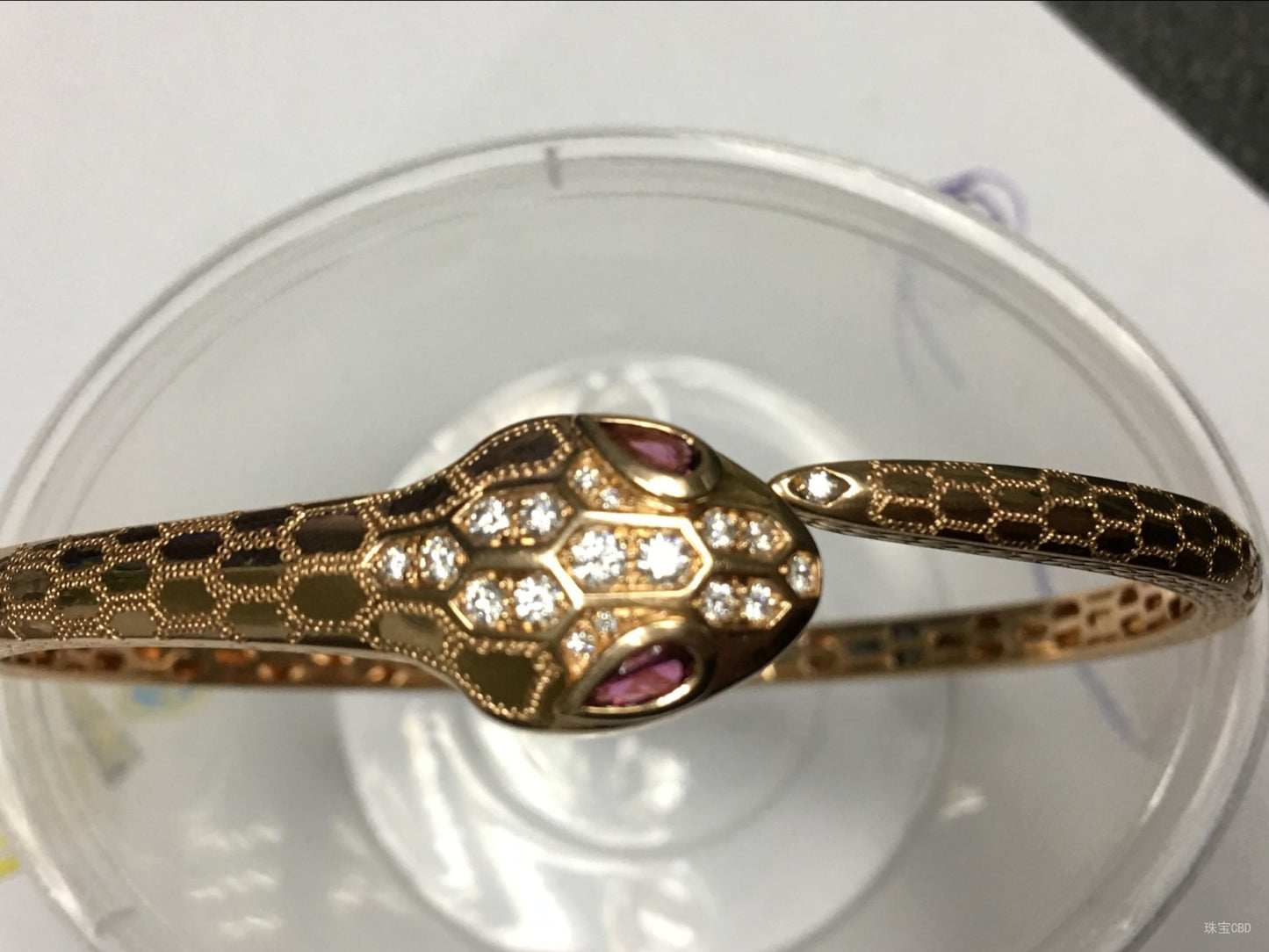 BGL-BR857813 guest version large flat-headed snake half diamond bracelet
