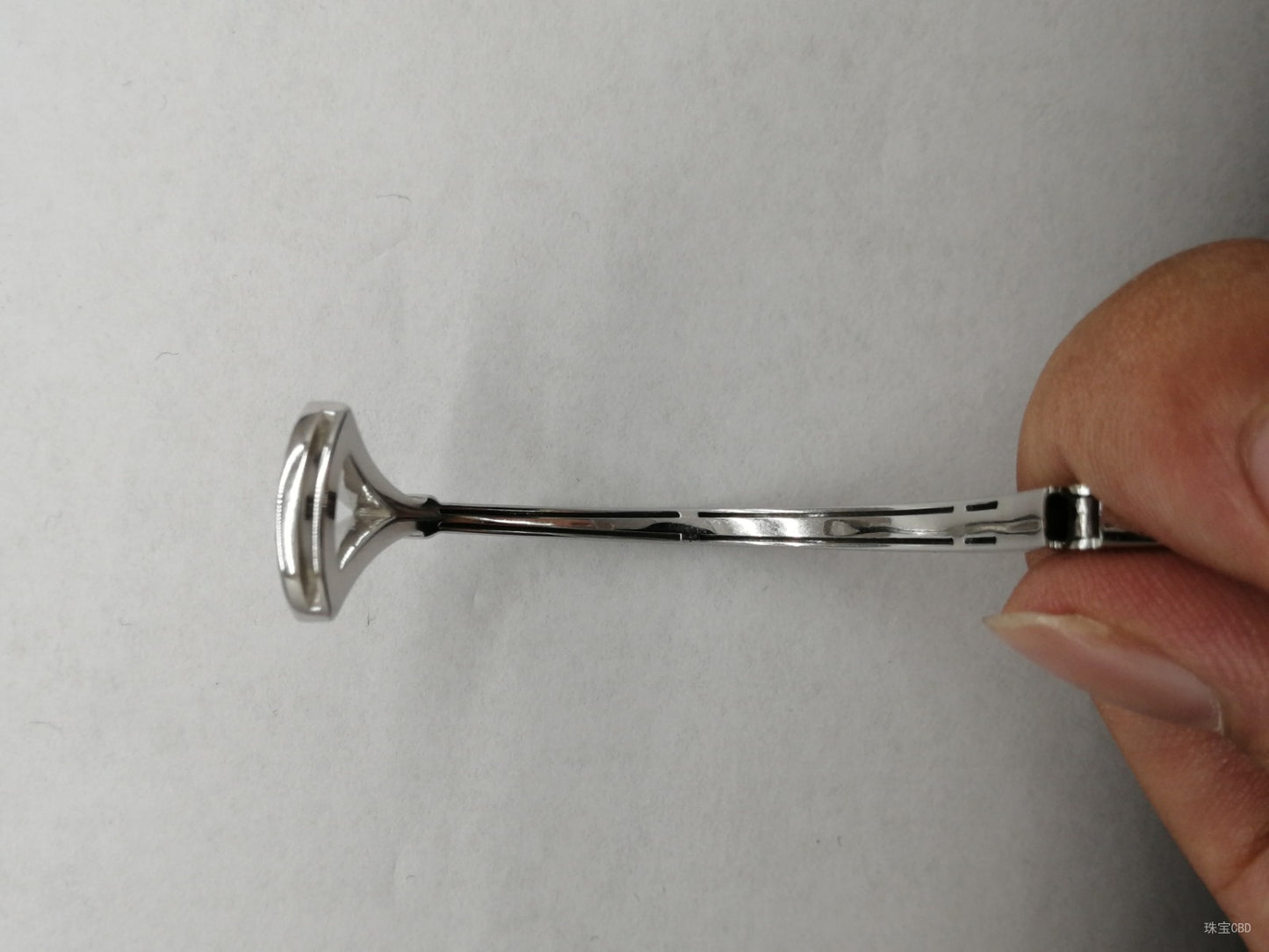 BGL-BR858387客版扇形裙子扇子镂空弹片版开口手镯