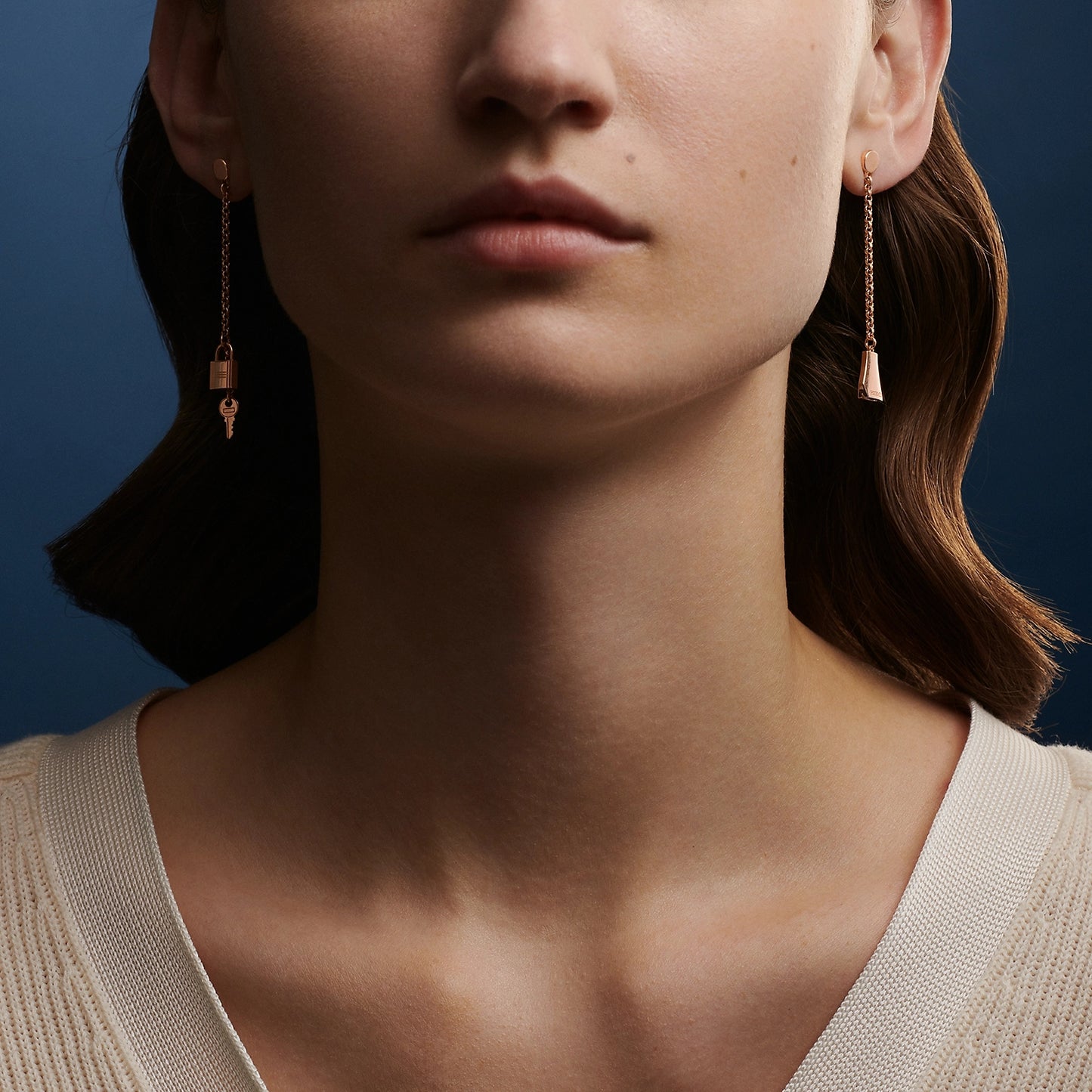 AMS-H220551B light gold key lock earrings