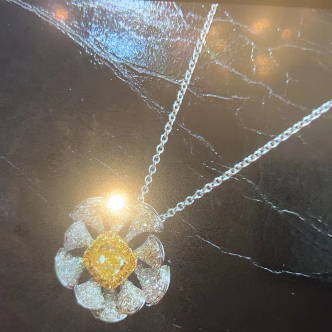 BGL-284344 Cushion shaped yellow diamond surround stone windmill fan pendant guest version