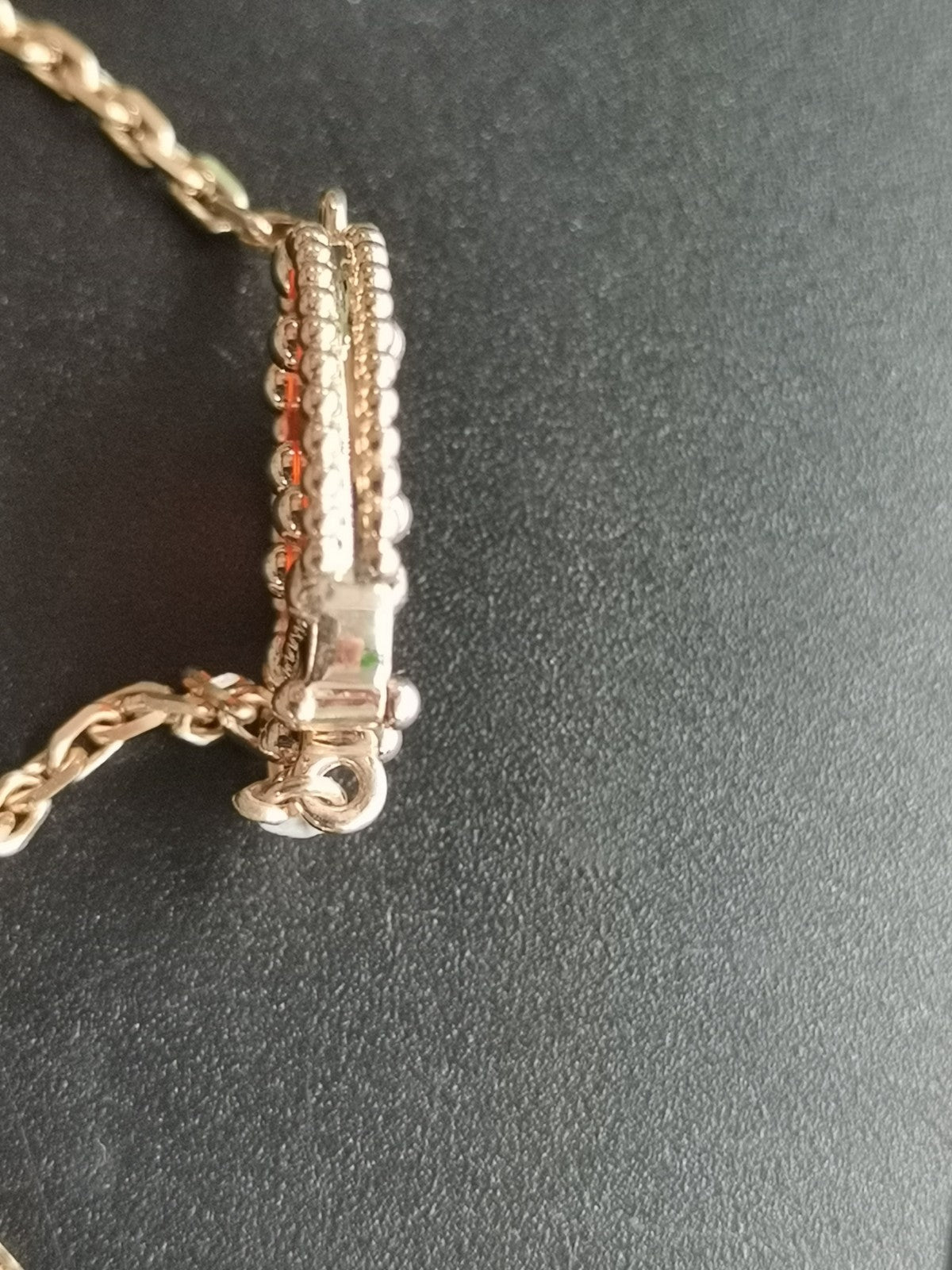 VCARP7R000 guest version beaded ladybug 15mm wing closure bracelet (chain length 170mm)