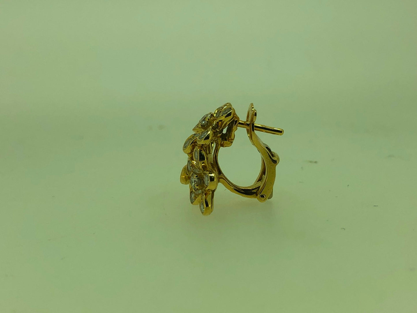 VCARB14300满钻3花五瓣花耳夹(客版)