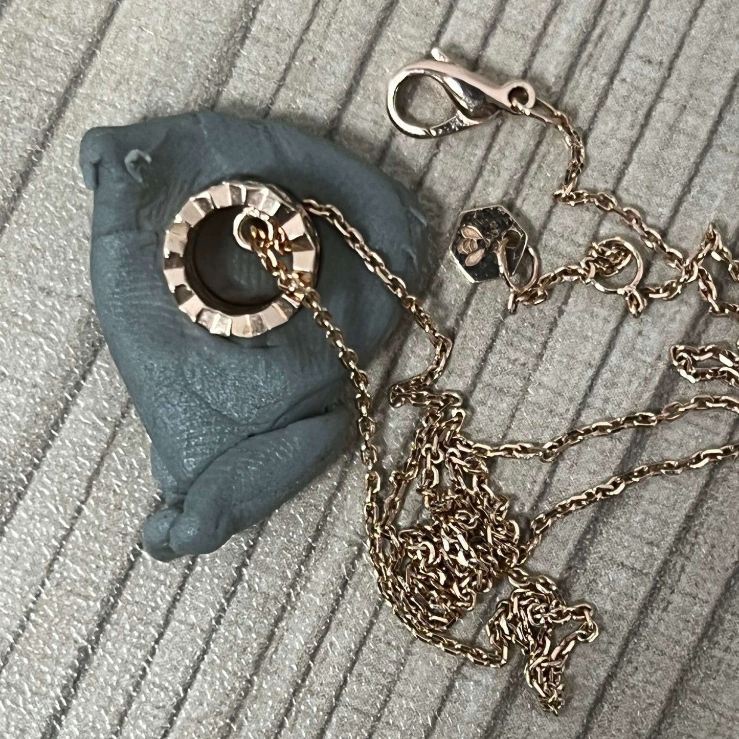 SM-085158 guest version small honeycomb pendant (length 16 inches)