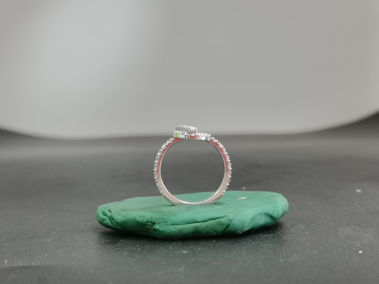 AiHshi-H139872 guest version Q diamond ring