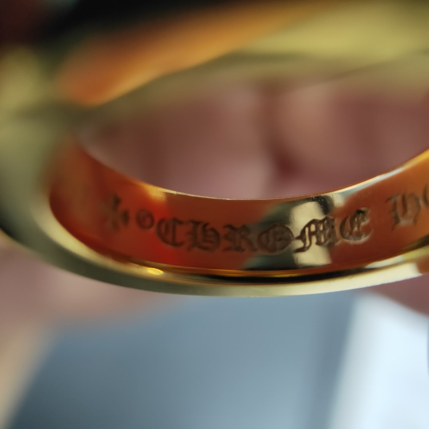 KLX-EQ65489 cross Sanskrit text printed light gold wave noodle ring guest version