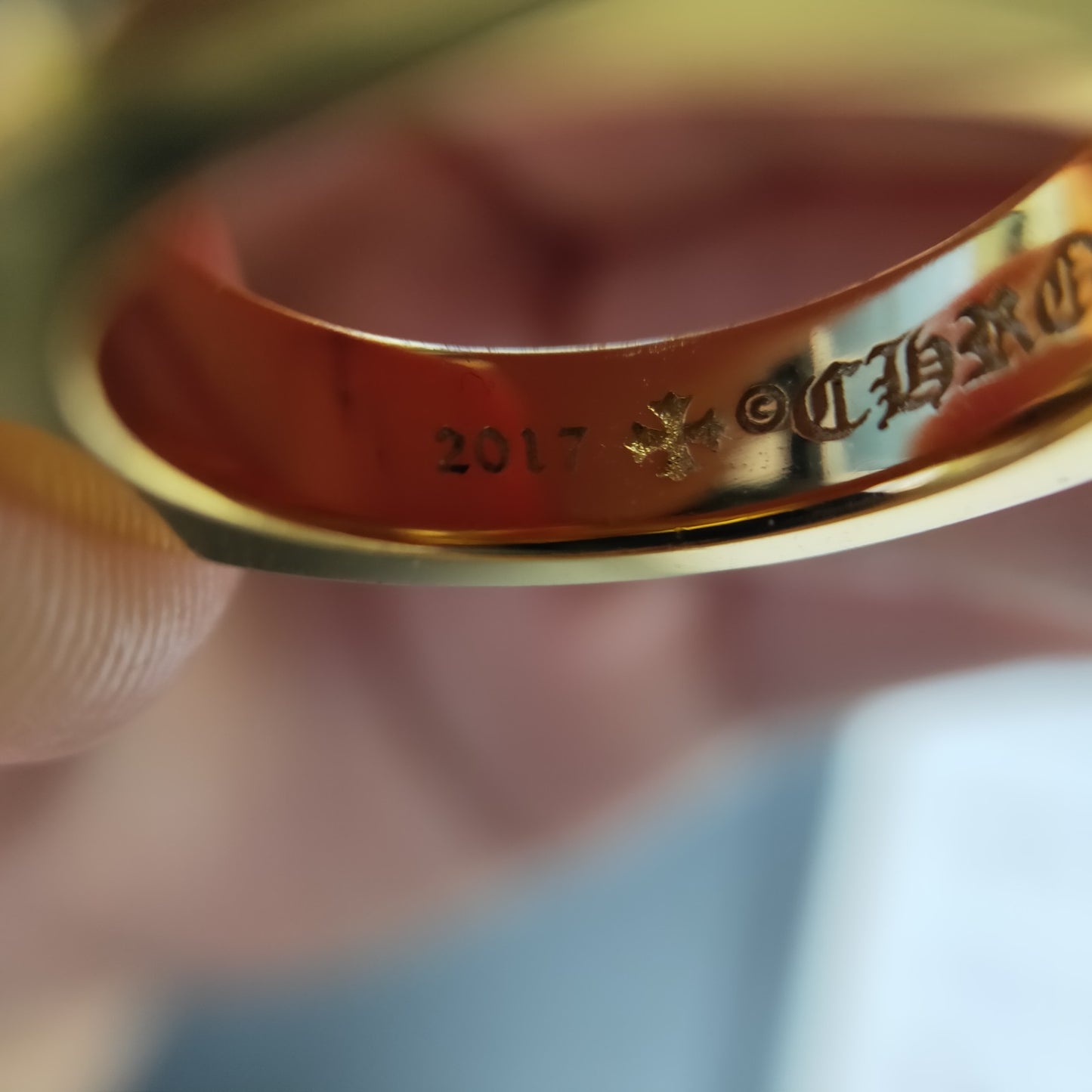 KLX-EQ65489 cross Sanskrit text printed light gold wave noodle ring guest version