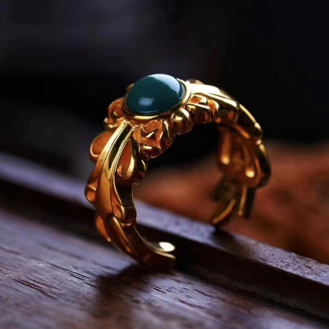 KLX-Cross thatched cabochon 10.5MM open ring