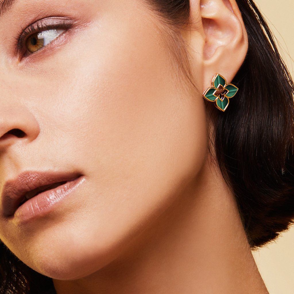 LBT-ARV777EA3190 four-leaf clover plum blossom dart light gold earrings 20mm