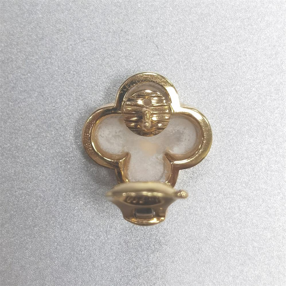 VCARB14000 16mm wave surface four-leaf clover ear clip guest version