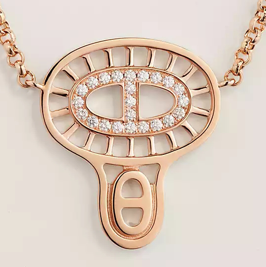 AiHshi-H222303B pig nose Japanese character chain pendant necklace