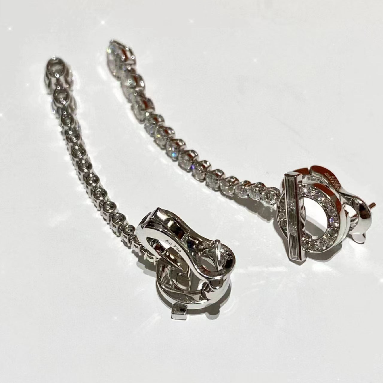 AMS-H437772 round T square Q head ear hanging four-claw round diamond egg-shaped diamond long ear racket