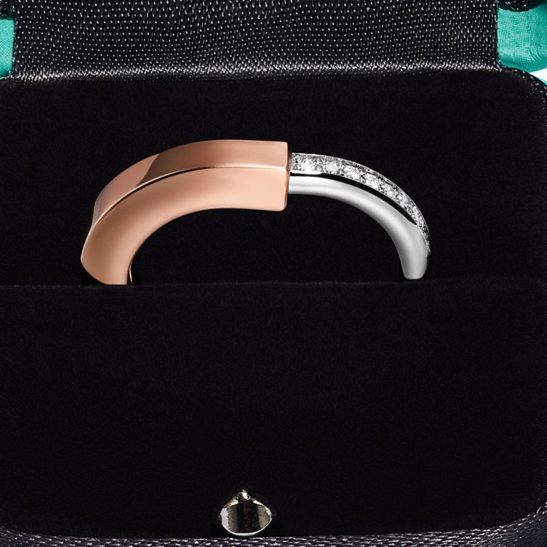 TIF-71855511 color lock half diamond ring