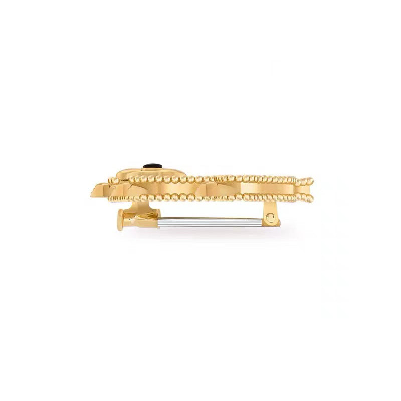 VCARP9RV00 beads puppy brooch