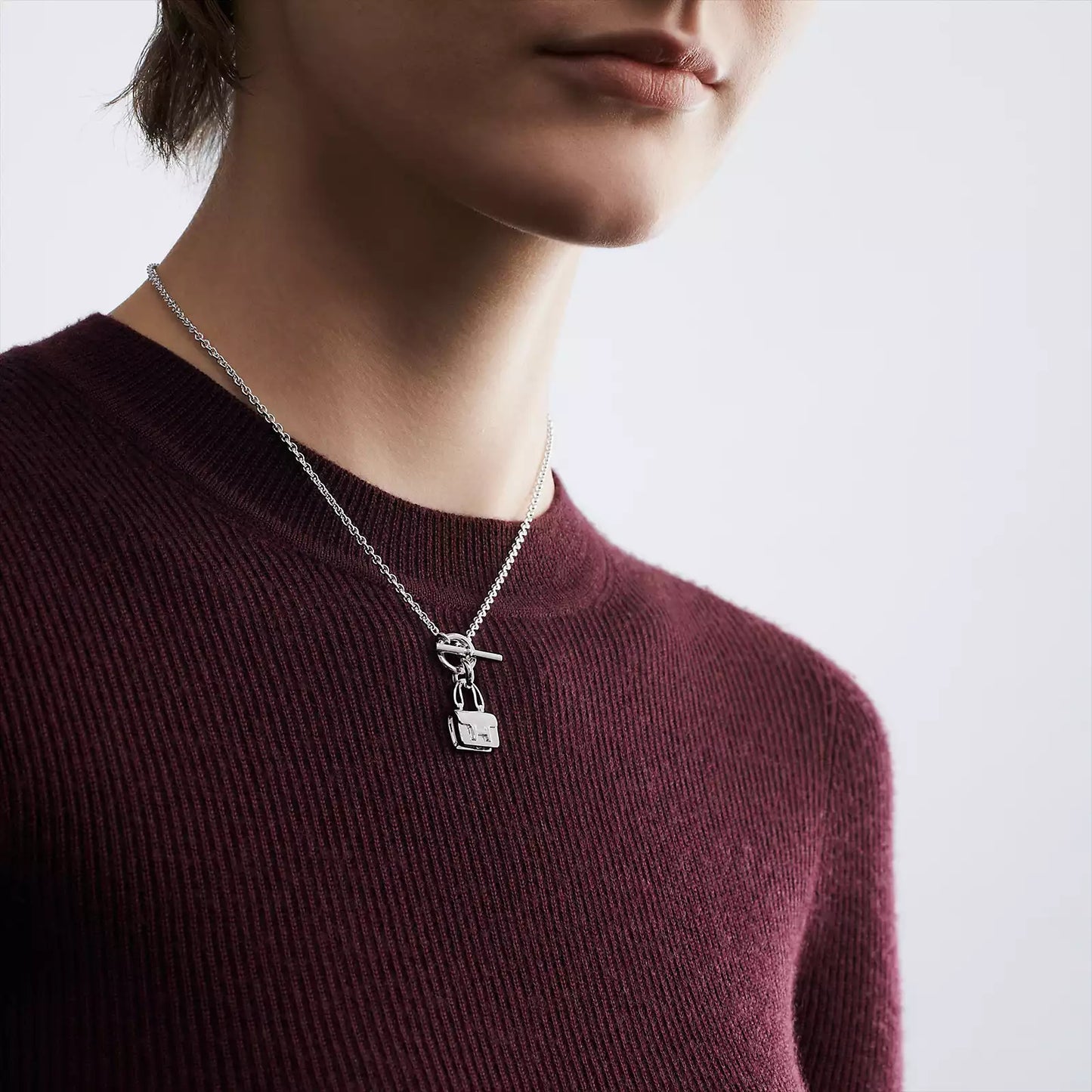 AMS-H121324B light gold H bag Q buckle pendant