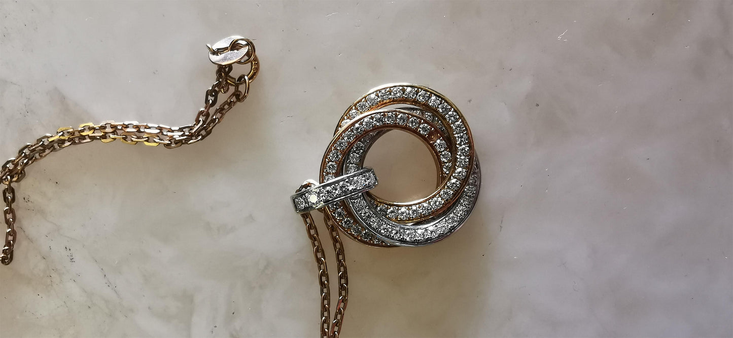 KDY-B3514080 three-ring three-color single row diamond color-separated ring pendant customer version