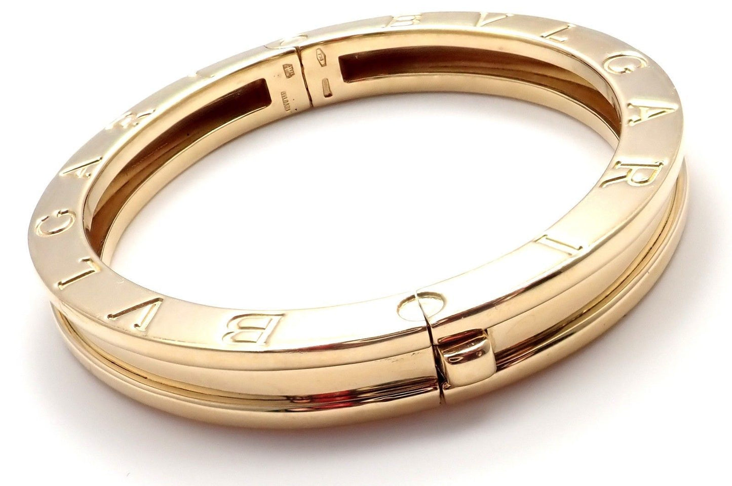 BGL-BR859011 Baogai light gold pressure buckle bracelet