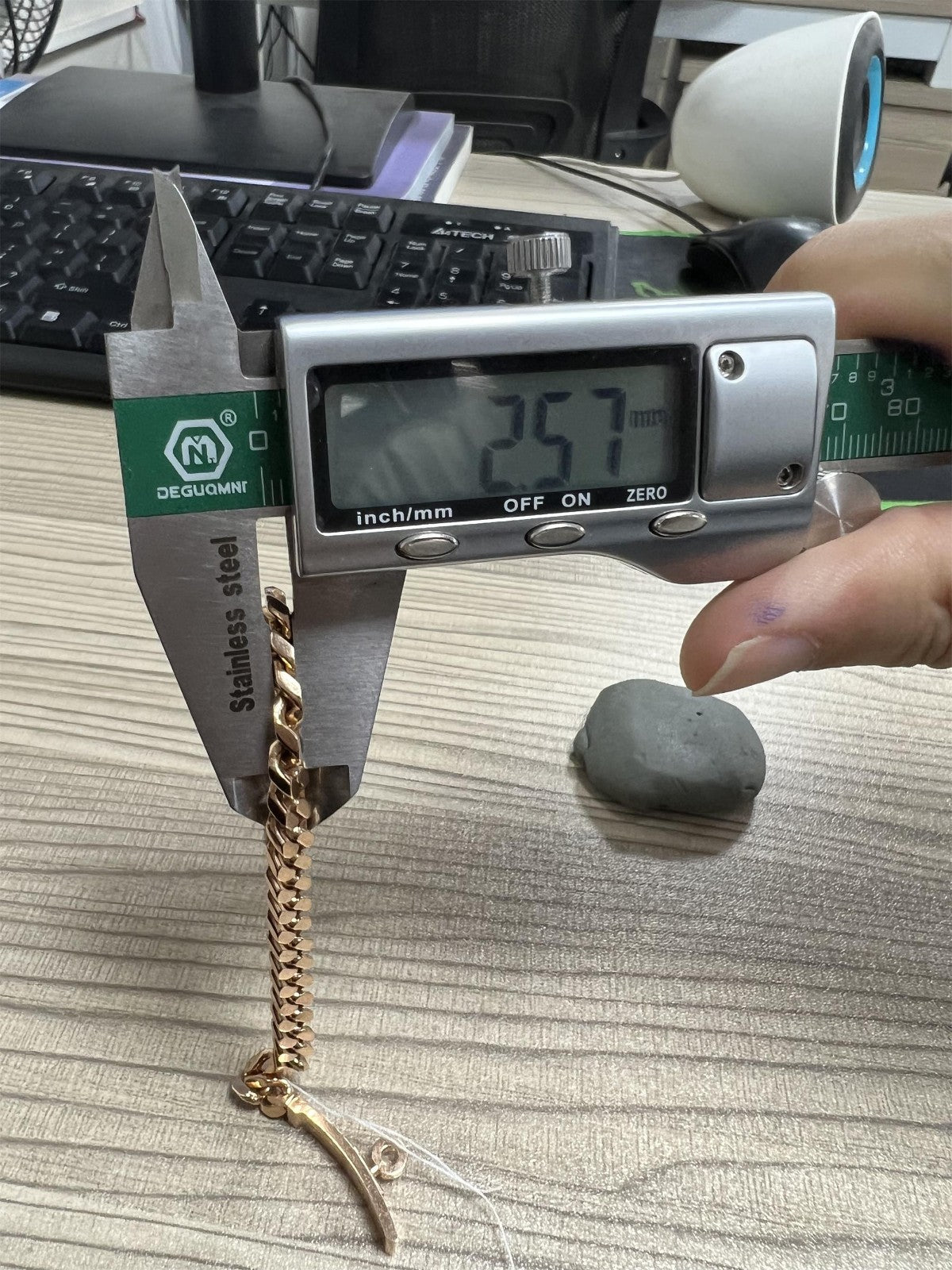 AMS-H148135B客版扭圈满钻牛仔链手链(链长155mm)