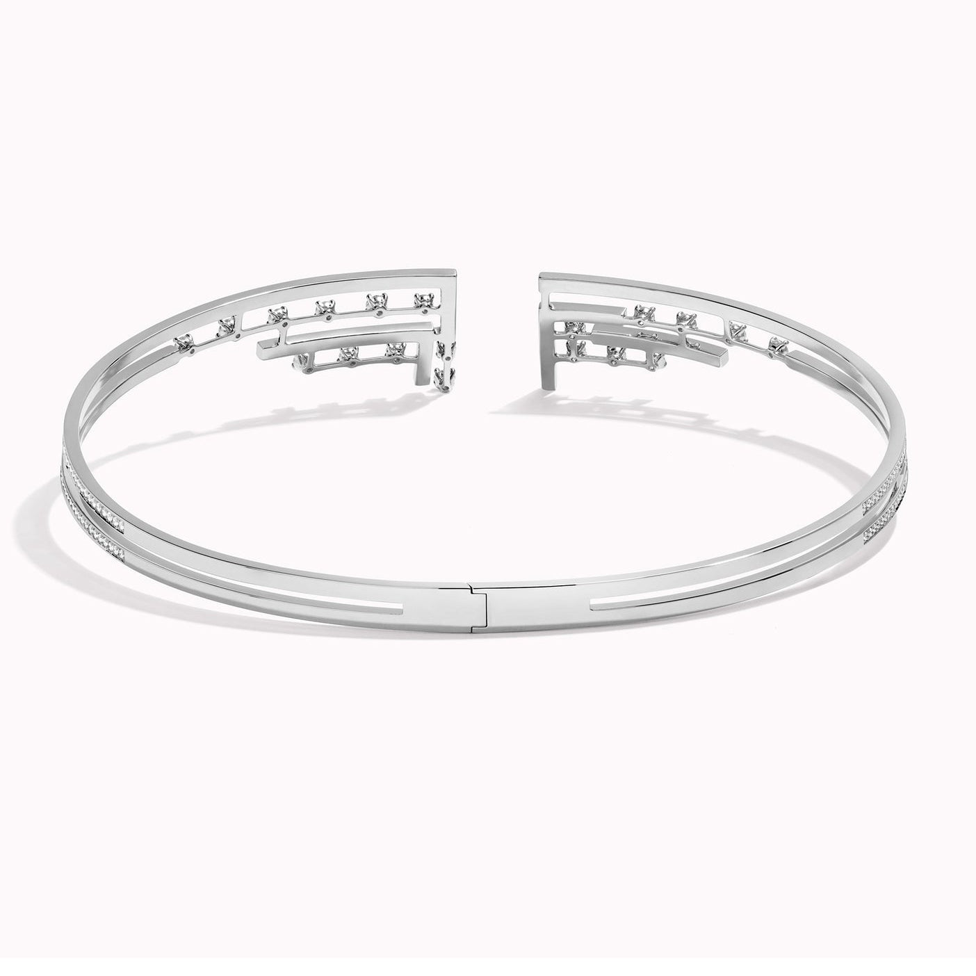 MARLI-AVEN-N1 Maze Avenue Crown Hinge Necklace
