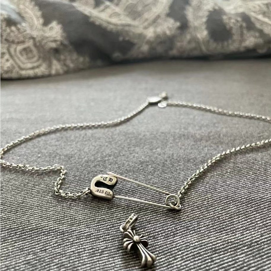 KLX-4988415 light gold cross paper clip pin bolt chain pendant necklace