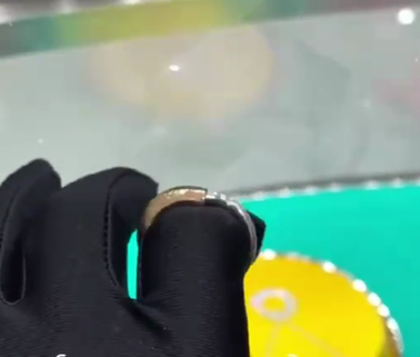 TIF-71855511 color lock half diamond ring