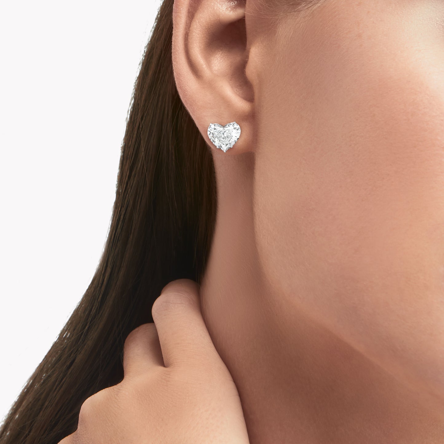 GLF-HST01 heart-shaped diamond stud earrings main stone 8.9x10.4mm