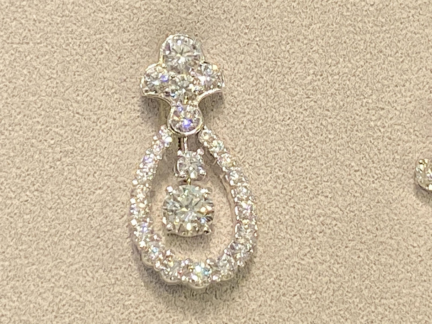 GLF-RGE857水滴扇形耳钉