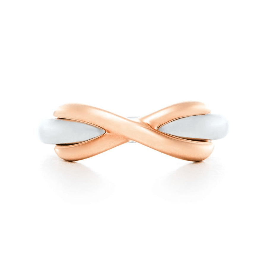TIF16866757 light gold 8-word ring