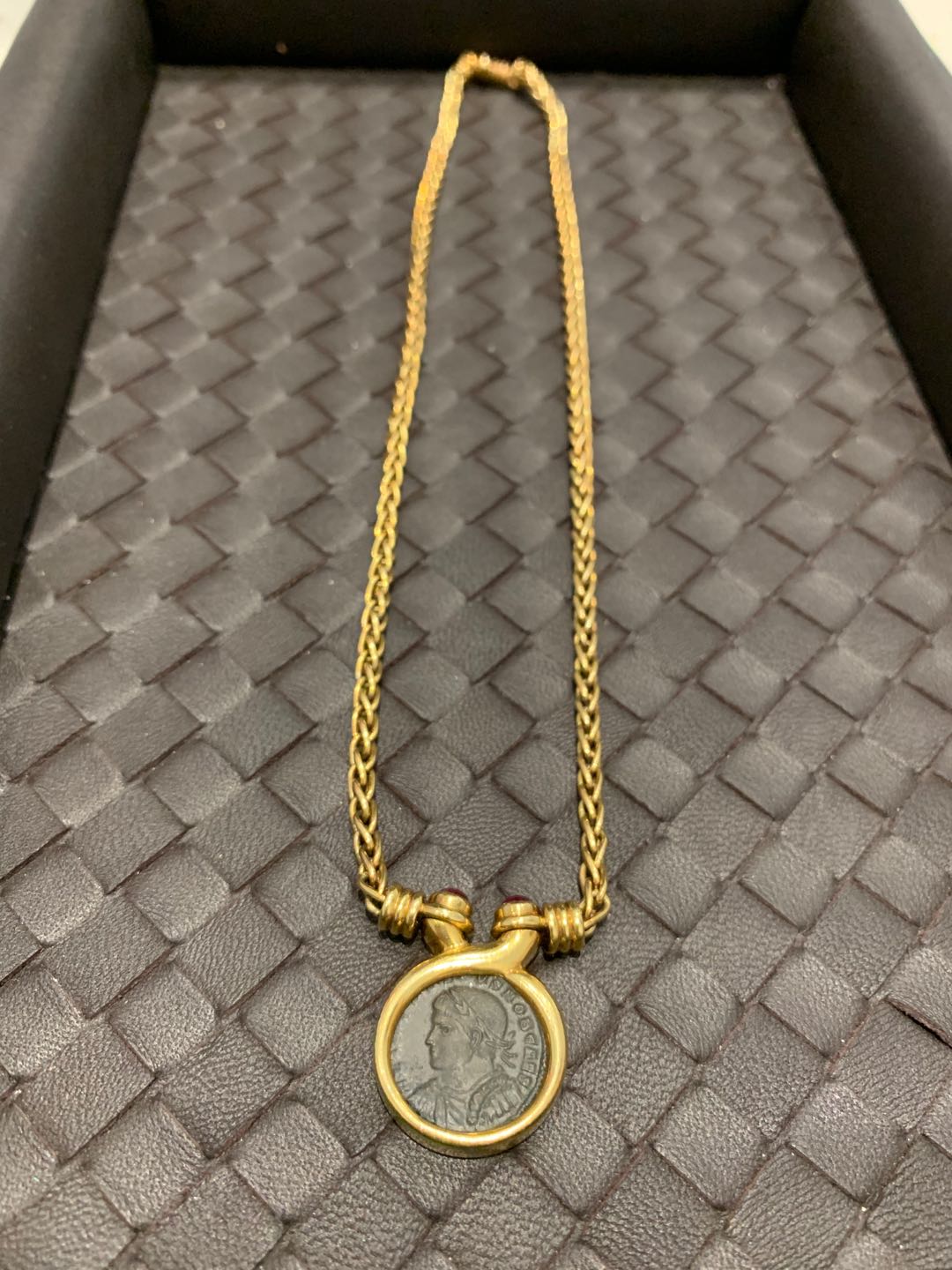 BGL-812487 Cross thread round ancient coin pendant