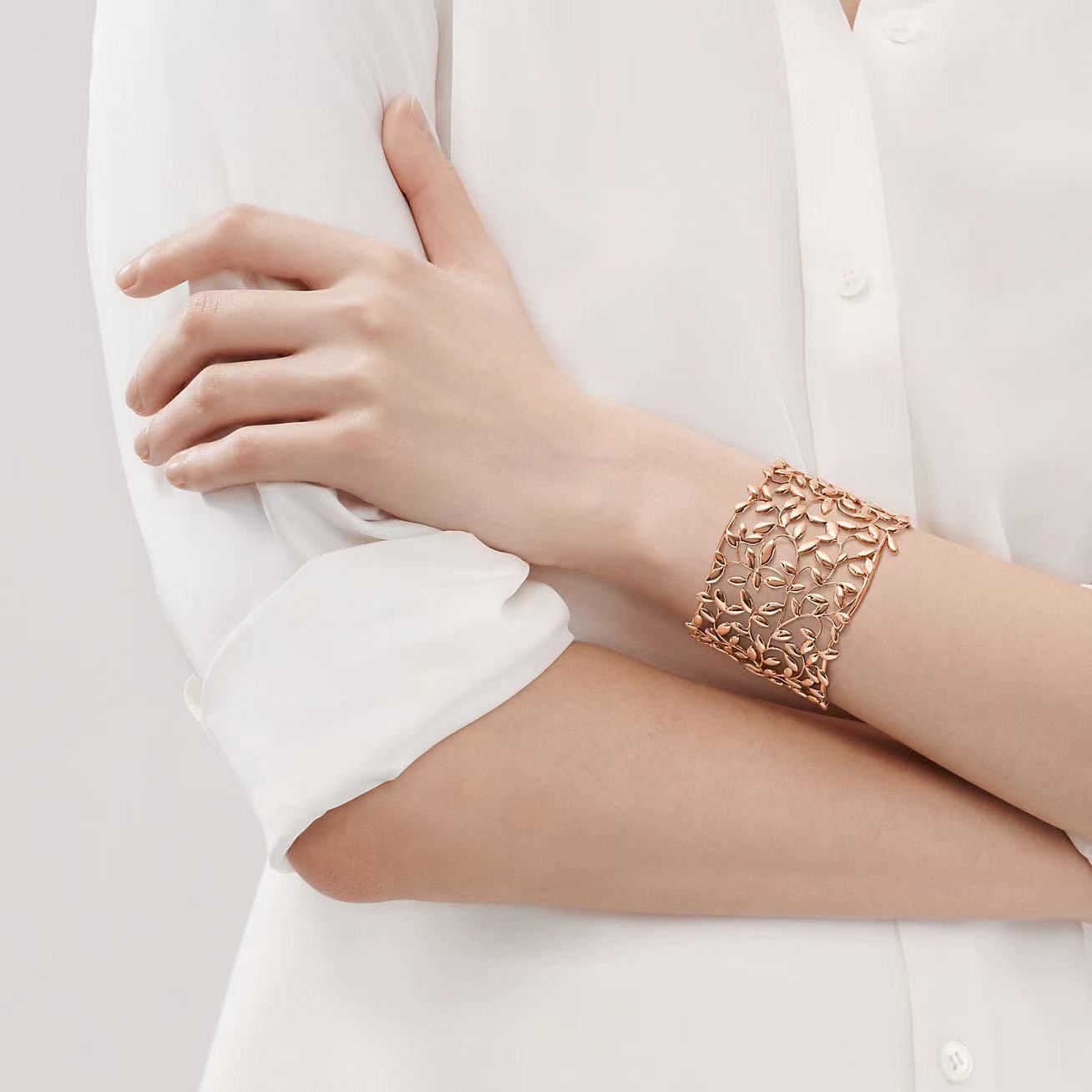 TIF59495581 wide version light gold open olive leaf bracelet