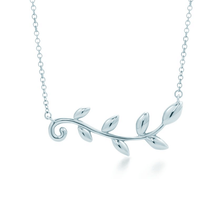 TIF15410689 light gold OliveLeaf vine chain pendant